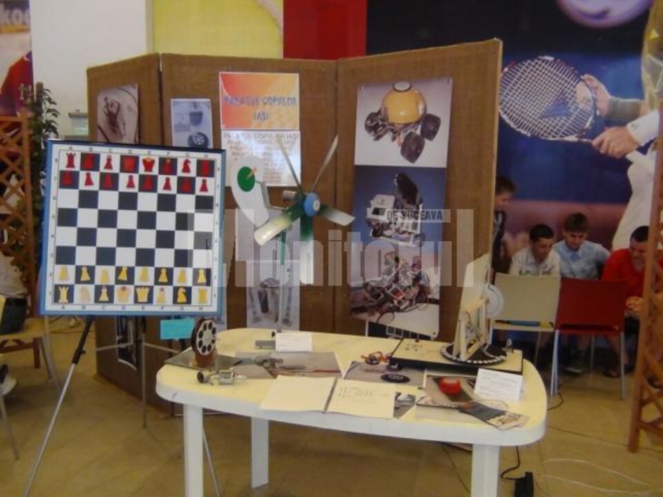 Concursul Național de Știință și Tehnologie RoSEF s-a desfășurat la Iulius Mall Suceava
