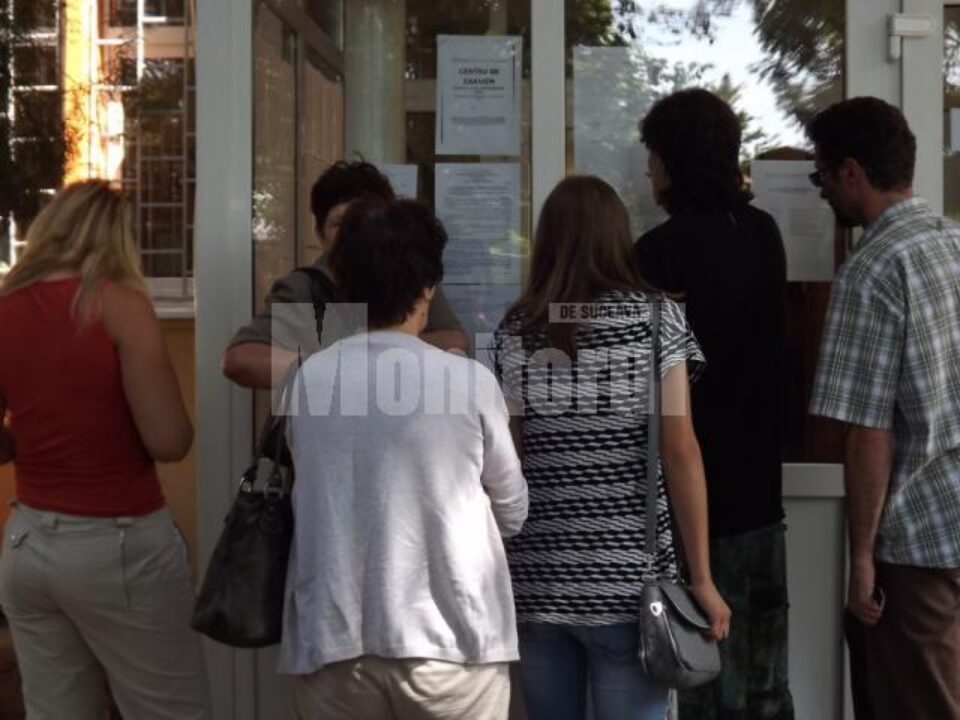Jumătate din elevii care au dat evaluarea națională au luat note sub 5 la matematică