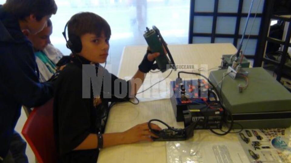Concursul Național de Știință și Tehnologie RoSEF s-a desfășurat la Iulius Mall Suceava