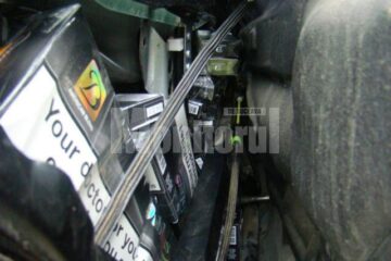 Țigările au fost ridicate în vederea confiscării, iar autoturismul a fost indisponibilizat