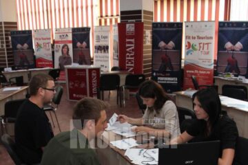 Peste 1.200 de persoane au vizitat cea de a doua ediție a celui mai mare târg de locuri de muncă din Suceava - Expo Jobs Bucovina
