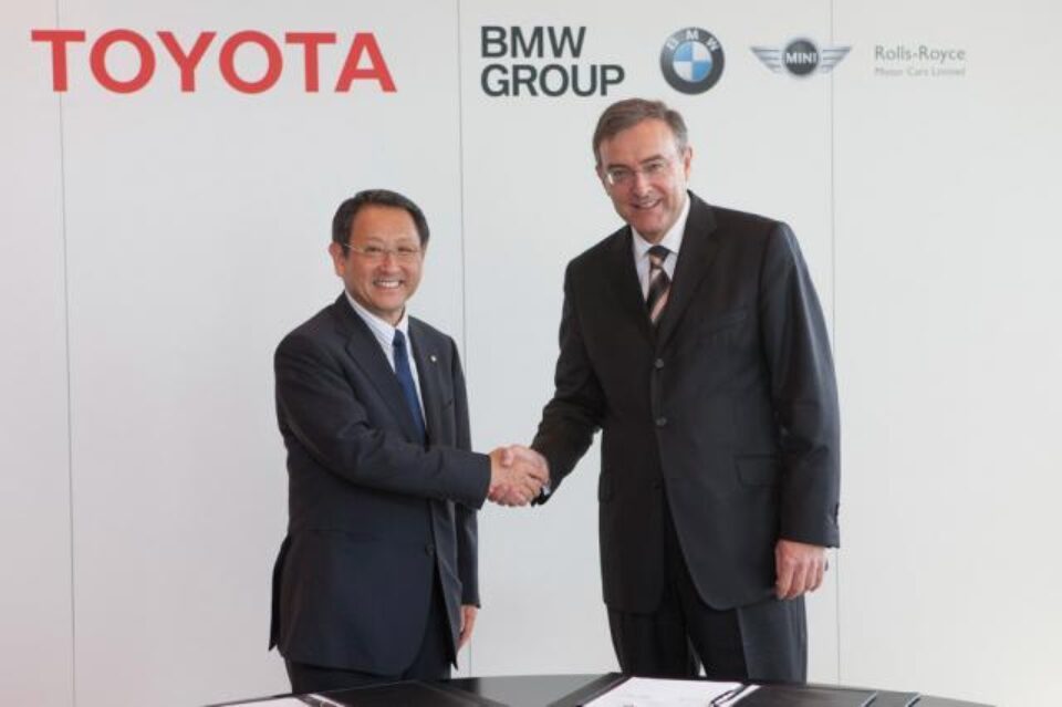 BMW și Toyota anunță extinderea parteneriatului de colaborare