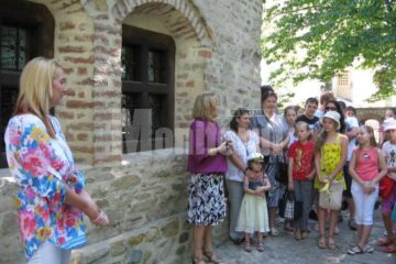 Moment de la festivitatea de deschidere a Atelierului de creație Micii Meșteșugari