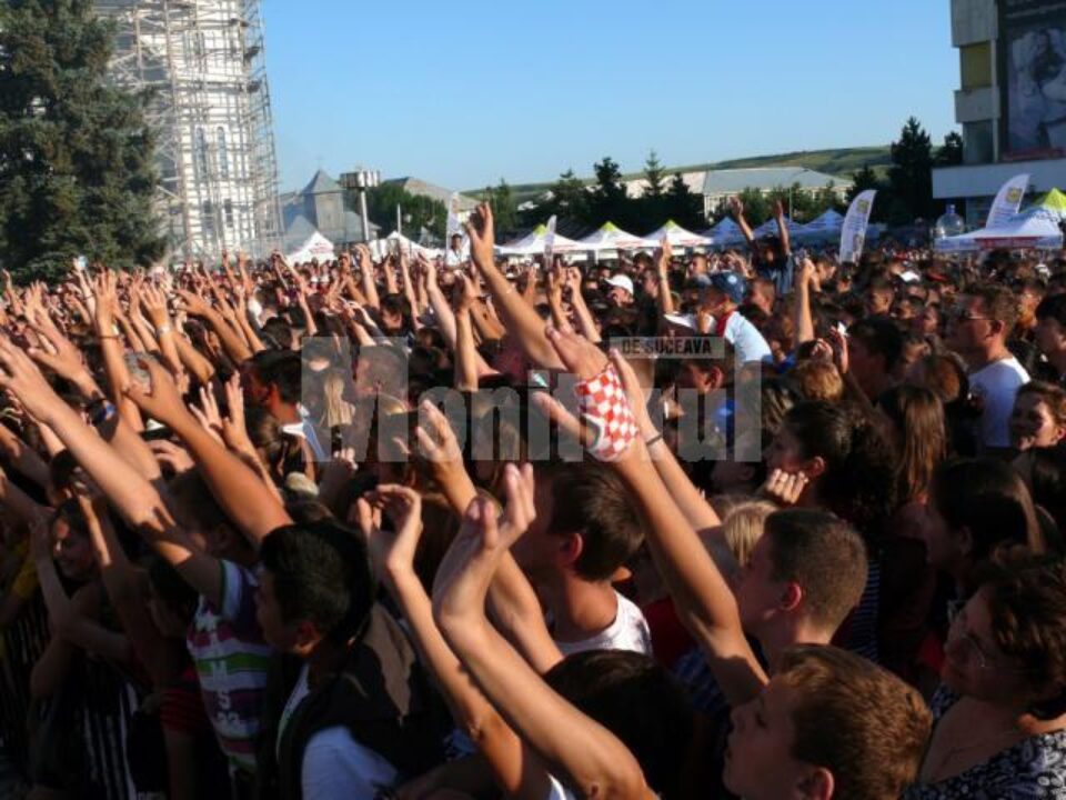 Concertele Mix Music Evo au adunat peste 12.000 de spectatori la Fălticeni