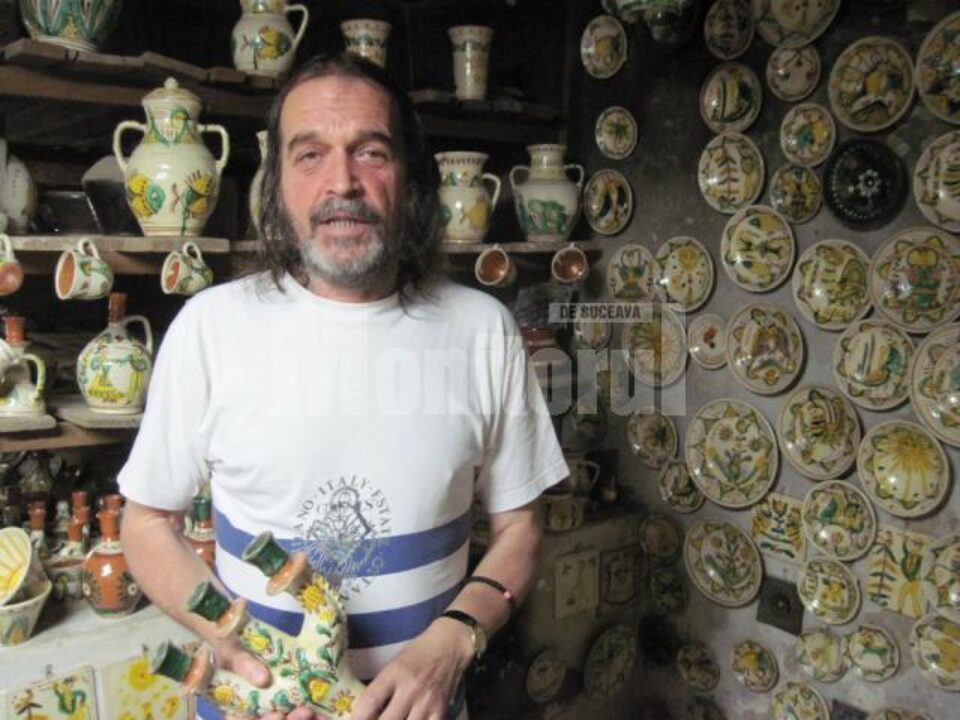 Artistul Florin Colibaba este descendentul unei renumite familii de olari din Rădăuți