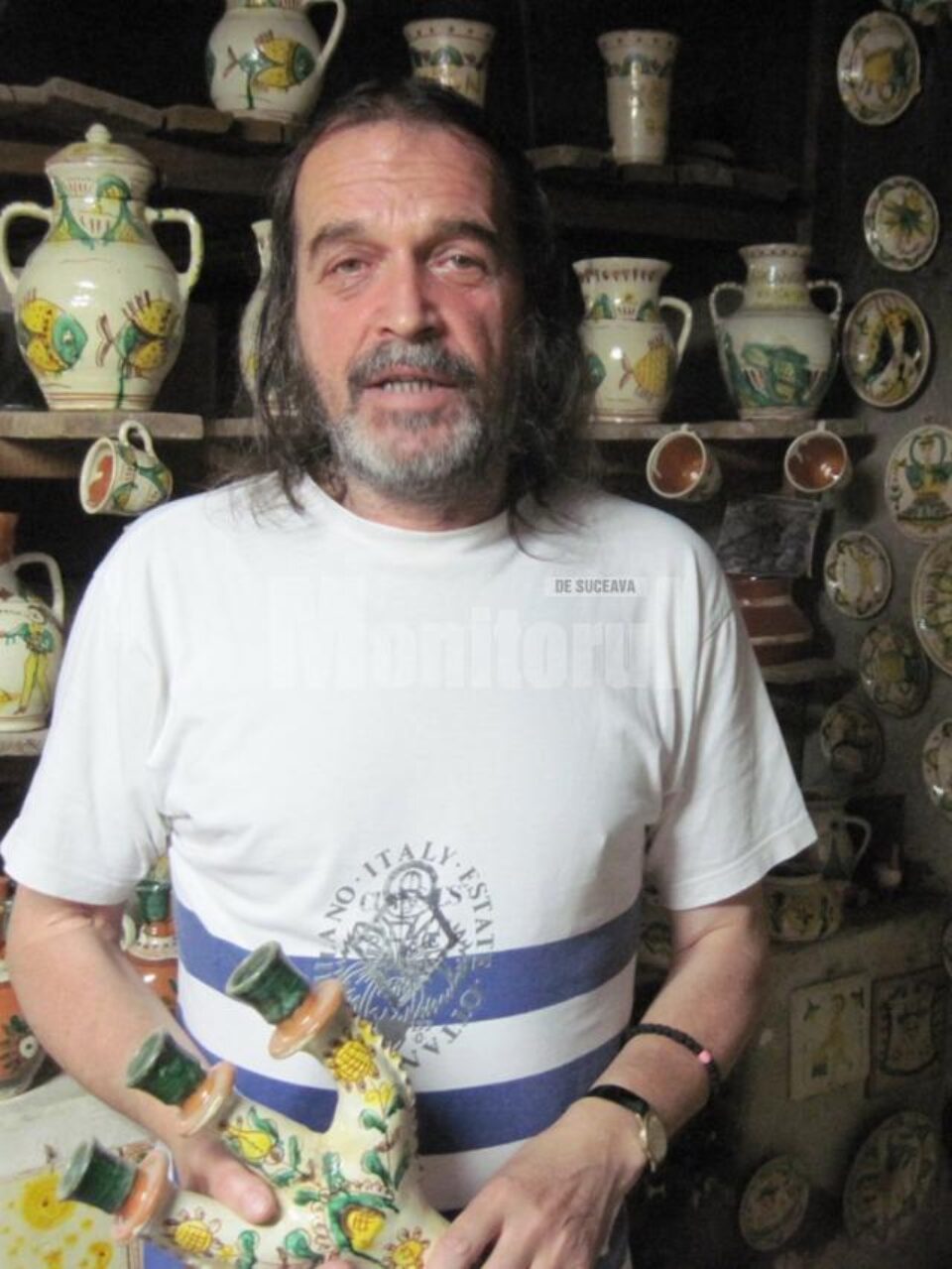 Artistul Florin Colibaba este descendentul unei renumite familii de olari din Rădăuți