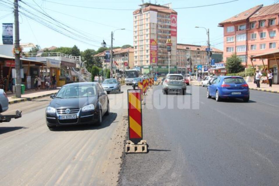 O parte din stradă a rămas neasfaltată ca urmare a apelurilor date la 112