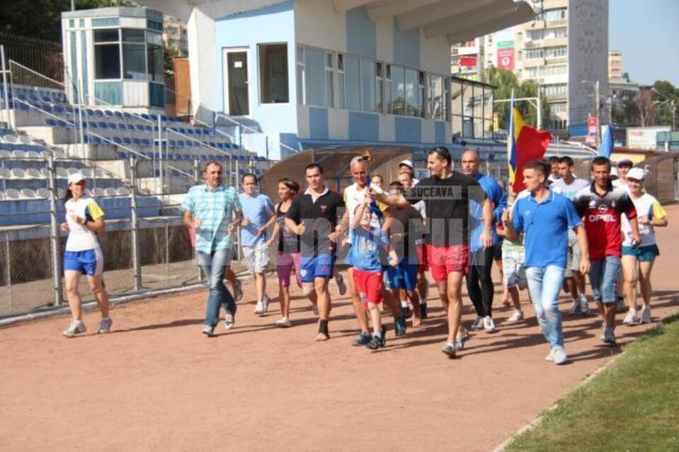 Torța în stil olimpic „World Harmony Run” a ajuns ieri după amiază pe stadionul Areni