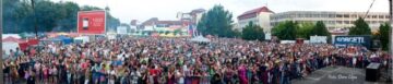 Piața centrală din municipiul Rădăuți a fost, sâmbătă seară, neîncăpătoare pentru miile de participanți la de Zilele Municipiului Rădăuți 2012