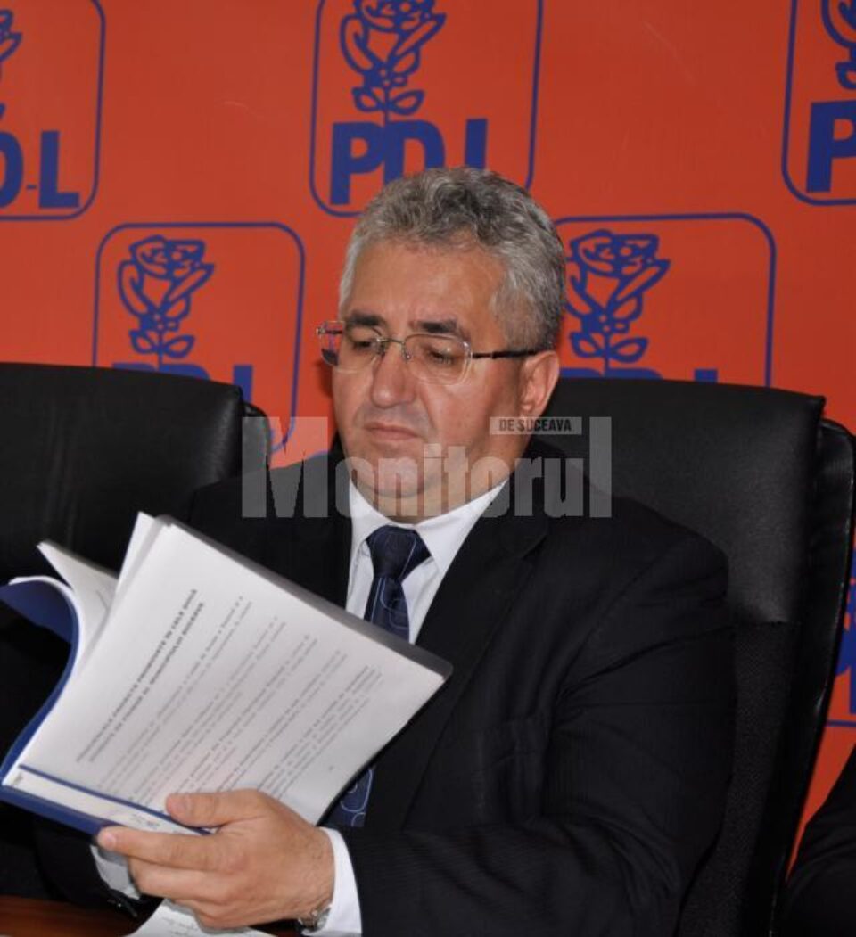 Ion Lungu: „Începând cu data de joi, 5 iulie 2012, mi-am depus demisia din funcția de președinte al Organizației Municipale a Partidului Democrat Liberal Suceava”