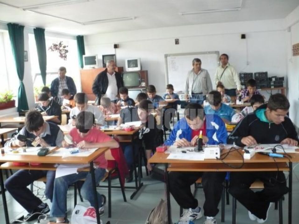Concursul Național de Creație Tehnică „Electron XXI”, organizat la Gura Humorului