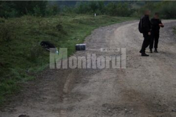 Zece focuri de armă pentru a prinde patru tineri care cărau țigări de contrabandă
