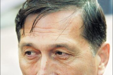 Ion Crăciunescu ar putea fi înlocuit cu un străin