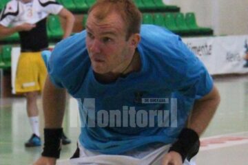 Andrei Staricov a semnat pe doi cu Universitatea Suceava