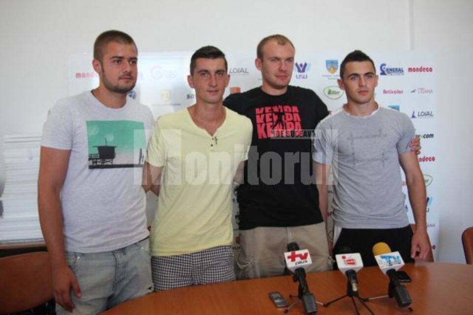 Tudor Stănescu, Alin Ilii, Andrei Staricov și Mihai Sandu, patru dintre jucătorii transferați de Universitatea Suceava în ultima perioadă Tudor Stănescu, Alin Ilii, Andrei Staricov și Mihai Sandu, patru dintre jucătorii transferați de Universitatea Suceava în ultima perioadă