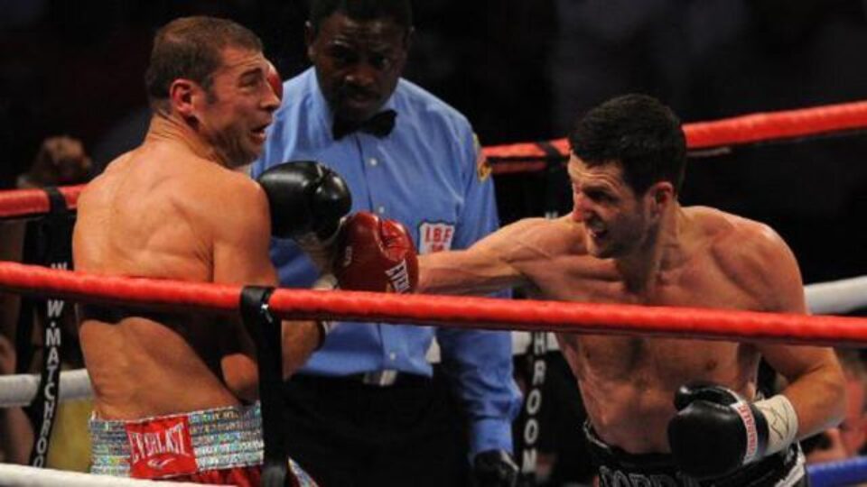 Froch îi râde în nas lui Bute după meciul de la Nottingham