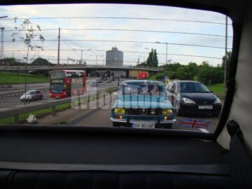 Cu Dacia 1300 prin Londra