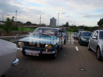 Cu Dacia 1300 prin Londra