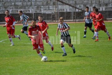 Fotbaliștii de la Sporting și FCM Dorohoi au arătat pofta de joc în confruntarea de ieri, de pe Areni