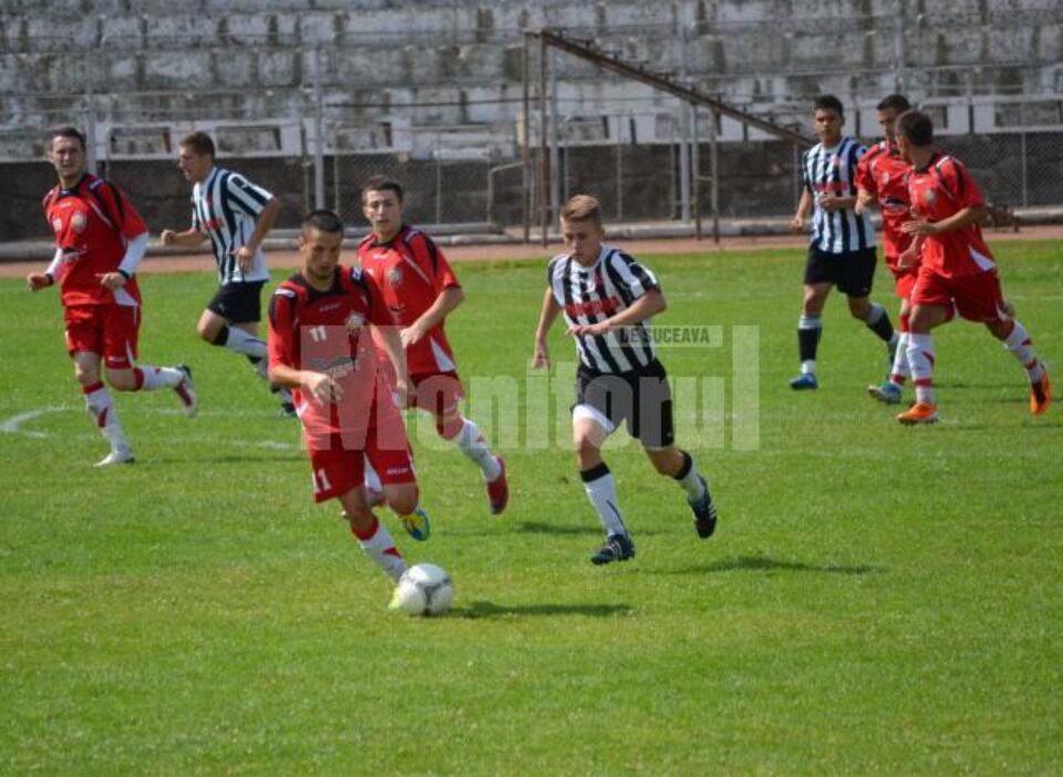 Fotbaliștii de la Sporting și FCM Dorohoi au arătat pofta de joc în confruntarea de ieri, de pe Areni Fotbaliștii de la Sporting și FCM Dorohoi au arătat pofta de joc în confruntarea de ieri, de pe Areni