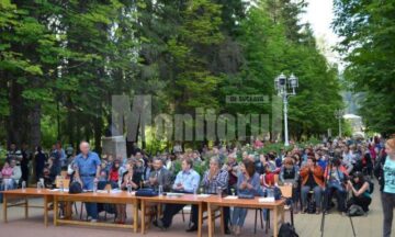 “Dorna, plai de joc și cântec”, festivalul național al ansamblurilor folclorice ale copiilor
