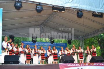 “Dorna, plai de joc și cântec”, festivalul național al ansamblurilor folclorice ale copiilor