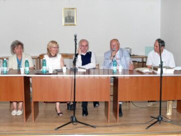 “Pisanii de azi și de demult”