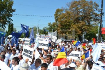3.000 de suceveni, la mitingul de susținere a lui Traian Băsescu de la Iași
