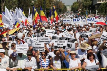 3.000 de suceveni, la mitingul de susținere a lui Traian Băsescu de la Iași. Foto: MediaFax