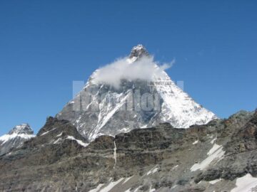 Ultima aventură a membrilor Academiei „Pământul Viu” a avut loc luna aceasta în Alpii Italieni și în Alpii Elvețieni