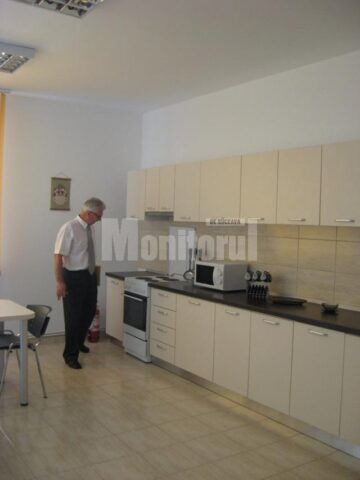 Inaugurare centru social la Gura Humorului