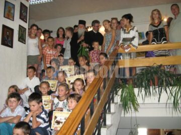 Micii iconari, la final de vernisaj