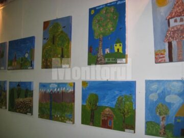 Expoziția Taberei „Micii iconari”