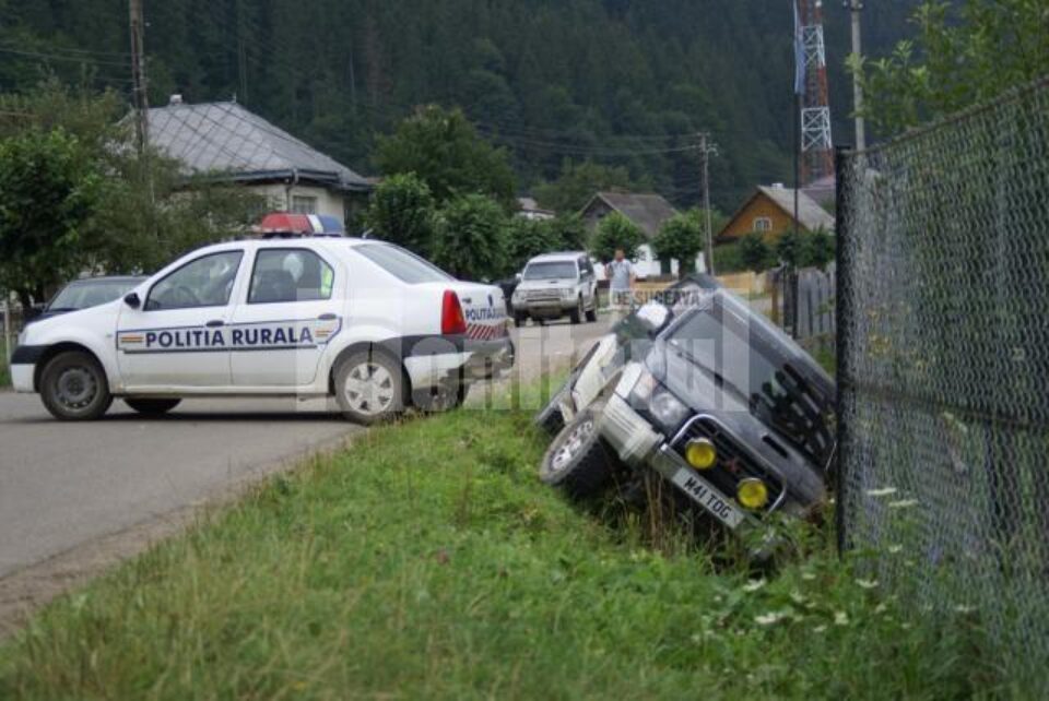Autoturismul care a încercat să forțeze barajul poliției