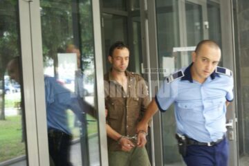 Gheorghe Troia la ieșirea din sediul Parchetelor