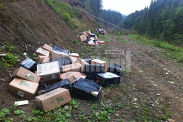 Contrabandiștii au abandonat țigări în valoare de 670.000 de lei