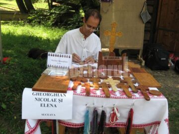Ieri s-a deschis Târgul Meșterilor Populari, la Muzeul Satului Bucovinean