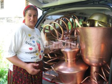 Ieri s-a deschis Târgul Meșterilor Populari, la Muzeul Satului Bucovinean