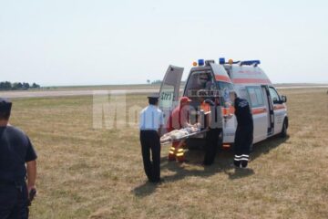 În urma impactului, minorul a suferit un traumatism cranial minor și o fractură la nivelul oaselor antebrațului