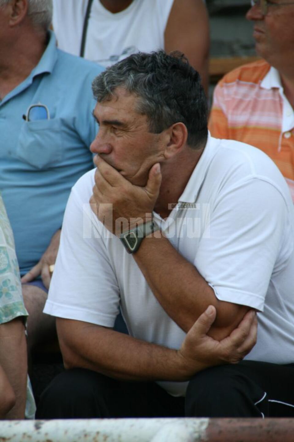 Antrenorul Vlad e pus pe gânduri de ineficiența jucătorilor săi
