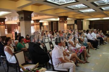 La eveniment au participat zeci de invitați