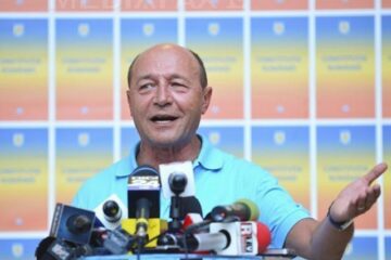 Traian Băsescu: "Cvorumul când vine vorba de alegerea sau destituirea președintelui este format din toți cetățenii României, indiferent unde locuiesc”. Foto:MEDIAFAX
