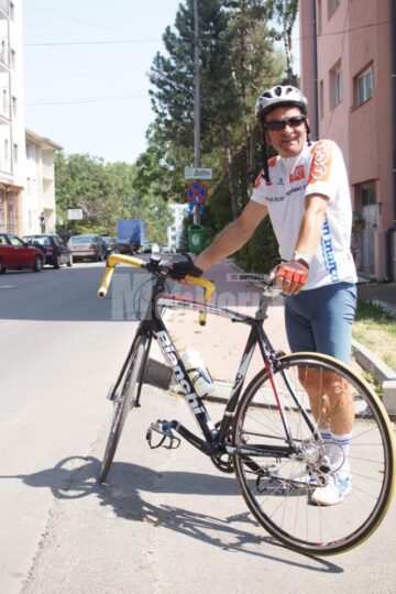 Ioan Drăgoiu: Niciodată nu am făcut un calcul cât merg cu bicicleta într-o zi, dar de dimineață când mă scol mă urc pe bicicletă