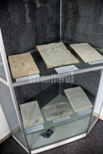 Expoziție dedicată istoriei armenilor din Suceava deschisa ieri la Muzeul de Istorie