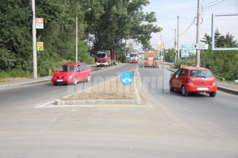 Indicator rutier de ocolire de pe strada Traian Vuia, spre Ițcani