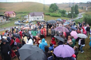 Procesiune la Mănăstirea Hagigadar