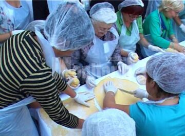Tradiția pregătirii urechiușelor este păstrată cu sfințenie