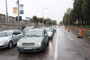 De mâine, pe anumite porțiuni se va circula doar pe un sens de mers