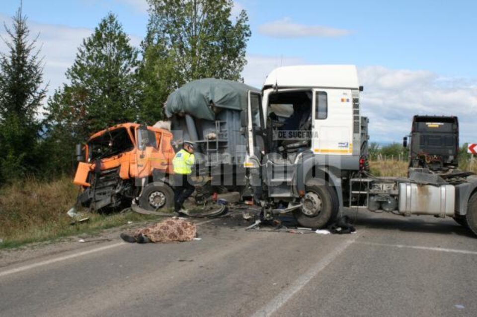Impactul dintre cei doi coloși a fost extrem de violent