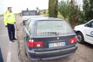 Polițiștii rutieri controlează și astăzi mașinile înmatriculate în străinătate